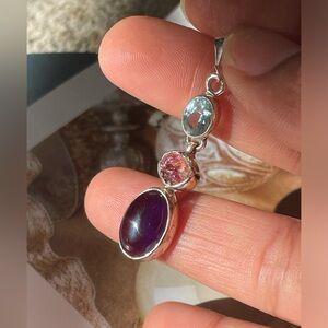 Pendent in 925 Sterling silver and natural gemstones